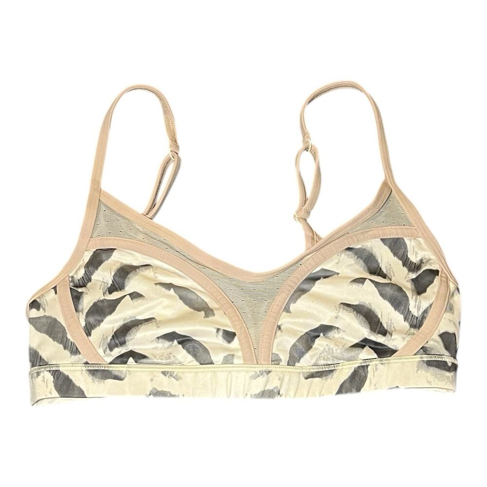 Lululemon Dance To Yoga Pretty Plume Impact Sports Bra Adjustable Straps‎ Size 2